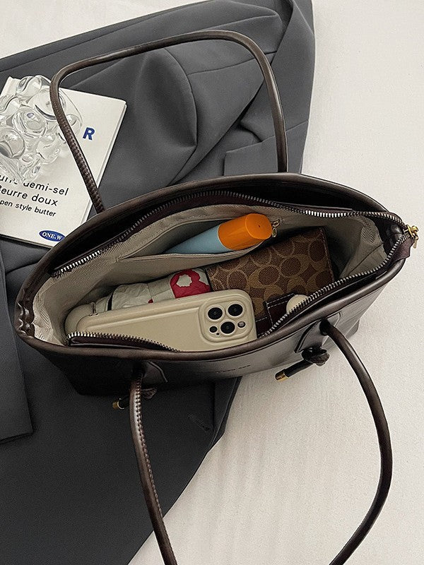 The Shoulder Tote — Vintage-Look Leather Bag